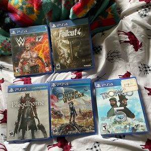 PS4 games, barely used